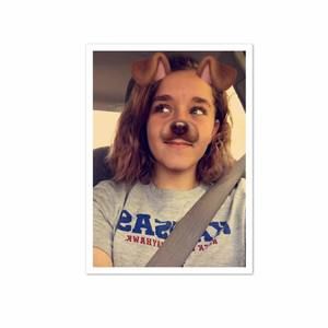 Meet your Posher, Ava